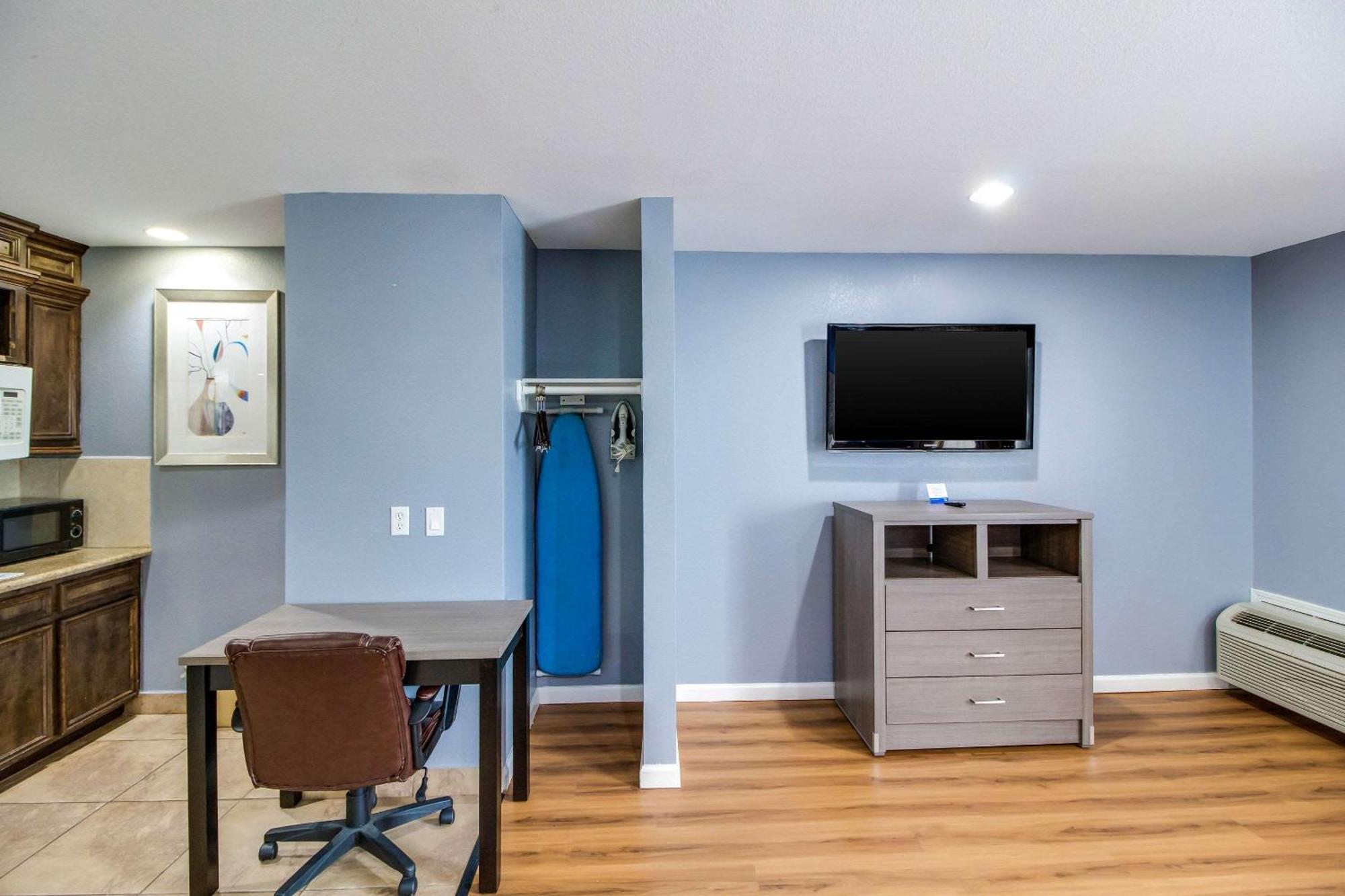 Rodeway Inn & Suites Port Arthur - Groves Bagian luar foto