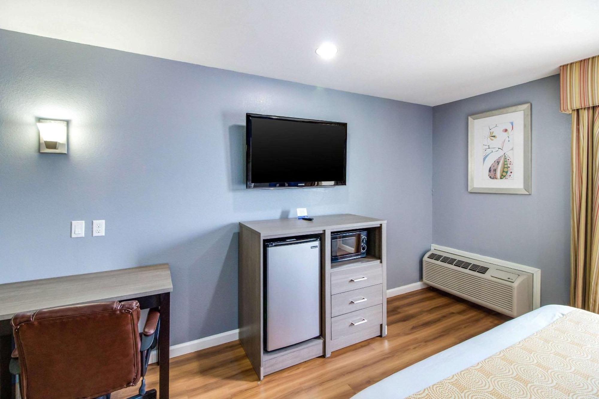 Rodeway Inn & Suites Port Arthur - Groves Bagian luar foto