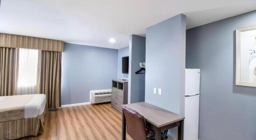Rodeway Inn & Suites Port Arthur - Groves Bagian luar foto