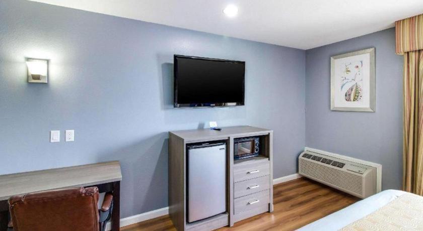 Rodeway Inn & Suites Port Arthur - Groves Bagian luar foto