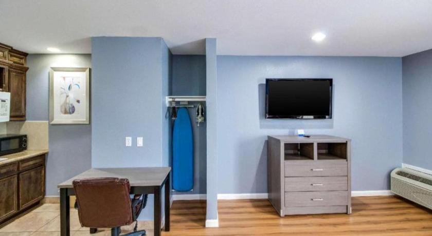Rodeway Inn & Suites Port Arthur - Groves Bagian luar foto