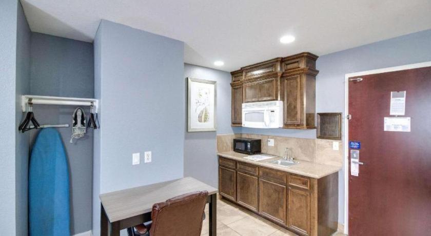 Rodeway Inn & Suites Port Arthur - Groves Bagian luar foto