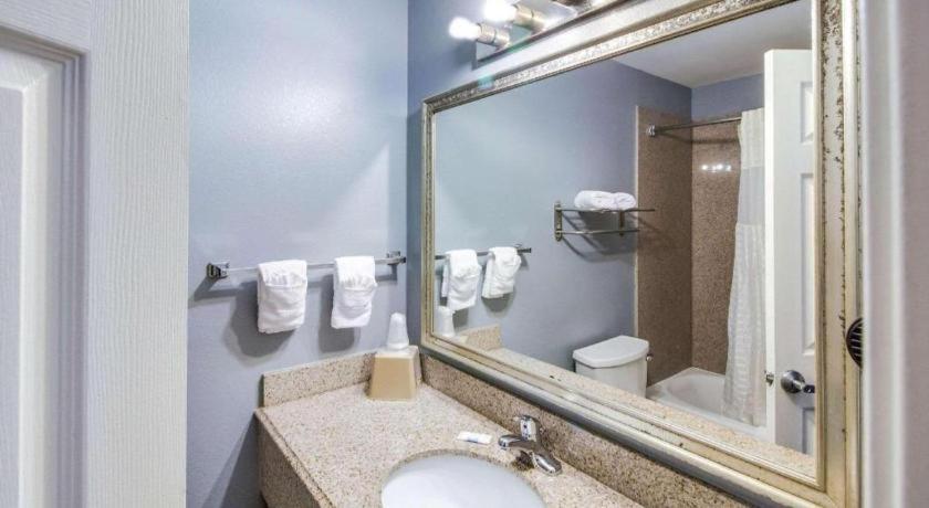 Rodeway Inn & Suites Port Arthur - Groves Bagian luar foto